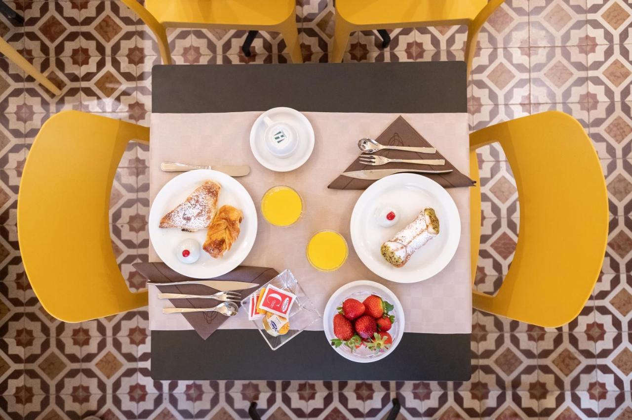 B&B Palazzo Perrotta Katania Zewnętrze zdjęcie